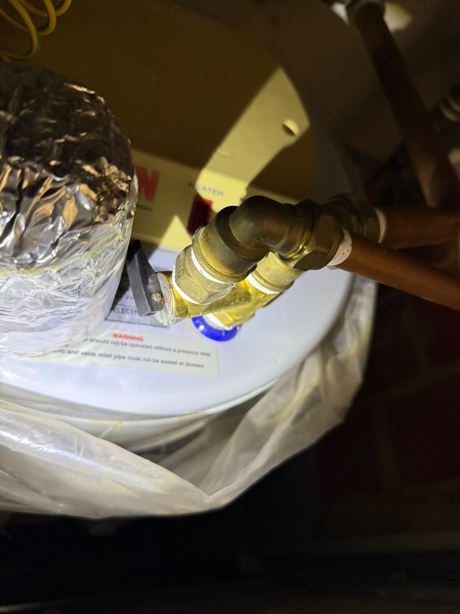 Water Heater Troubleshooting: Why Is Your Water Heater Not Working? Common Issues & Quick Fixes in Singapore