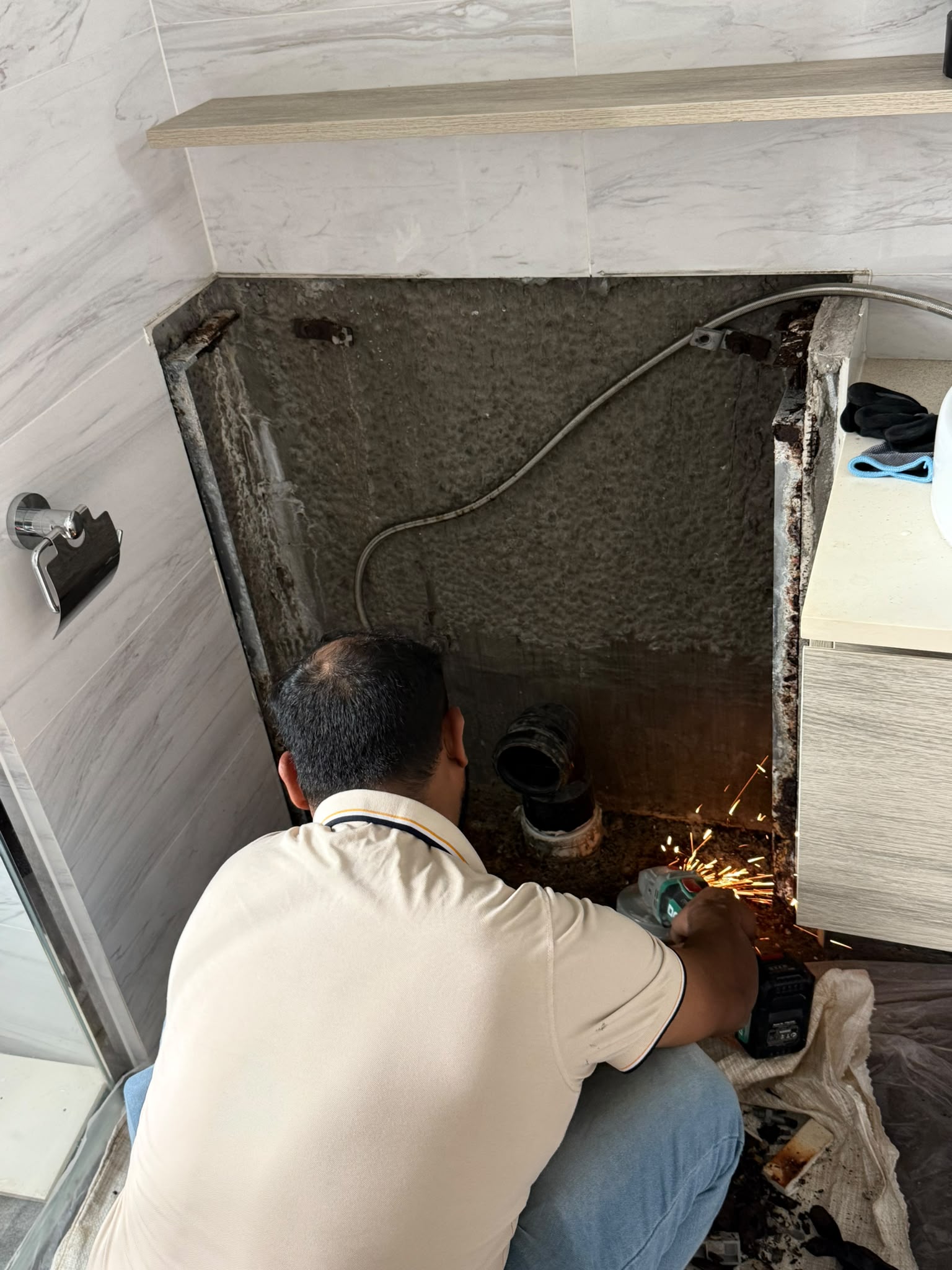 EZ Plumber SG plumber at work in Singapore